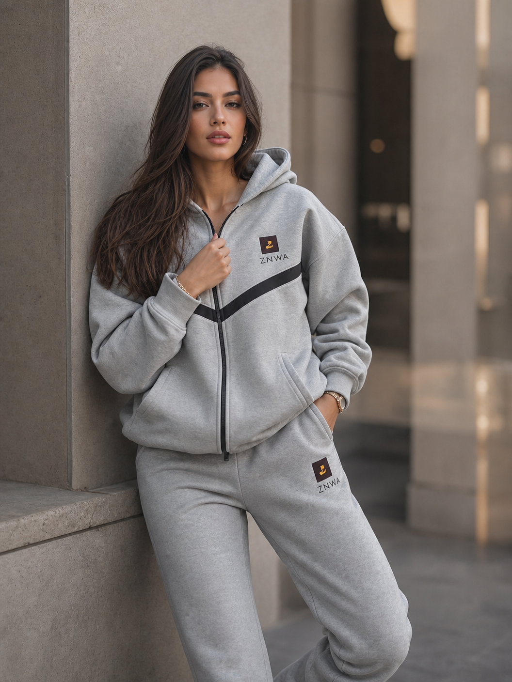 Znwa Female Model Premium